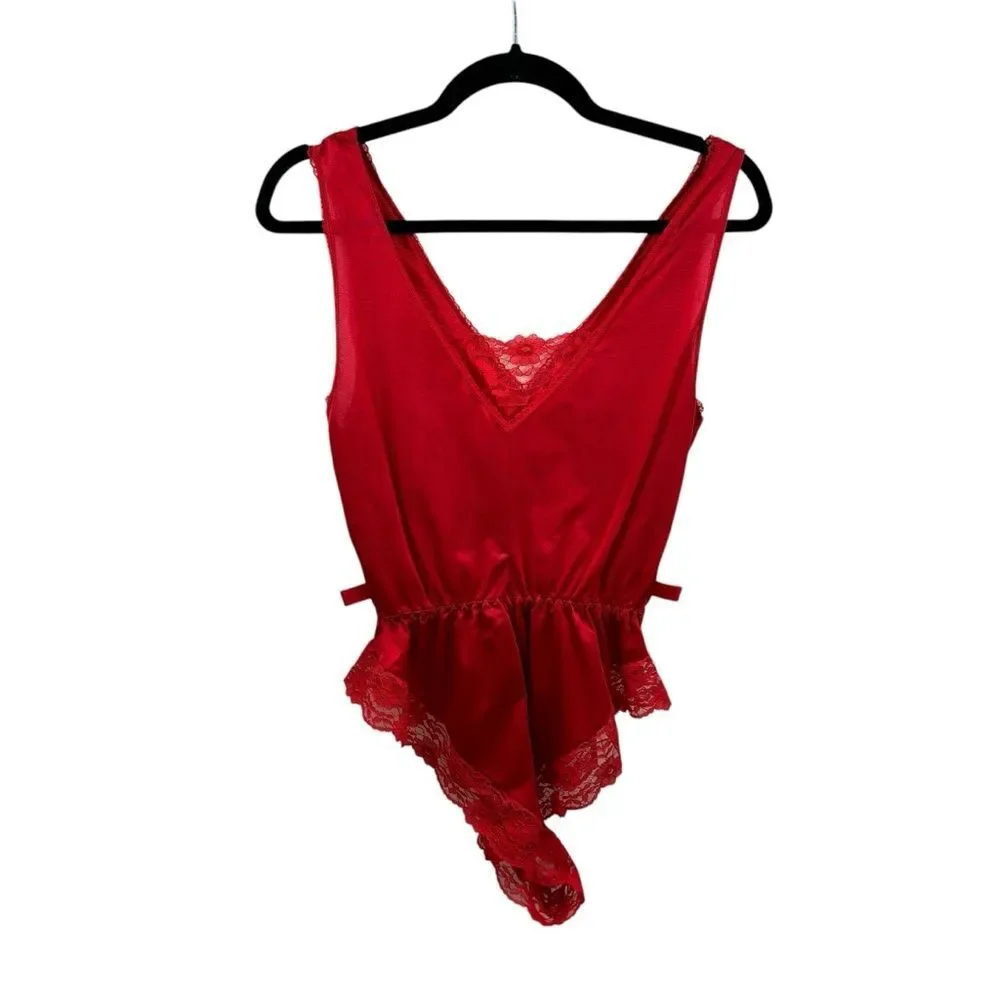 Ladies Vintage 1970’s Undercover Wear Red Bodysuit Linge Teddy Size Small‎